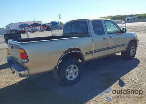 2001 Toyota Tundra Sr5 V8 из США, поврежденный, VIN 5TBBT44131S136253